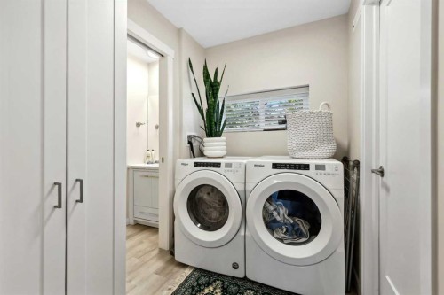 109 Coachway Lane Sw, Calgary, AB - Indoor Photo Showing Laundry Room