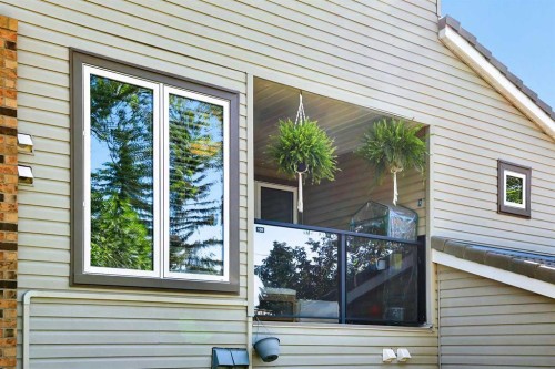 109 Coachway Lane Sw, Calgary, AB - Outdoor With Exterior