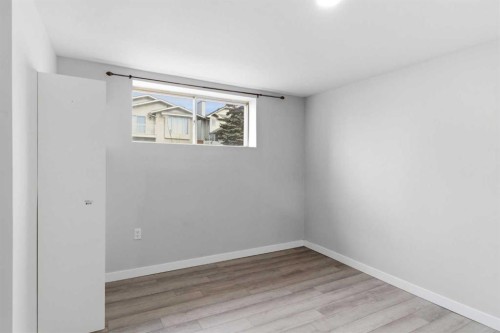 3811 14 Avenue Ne, Calgary, AB 