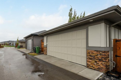 30 Yarrow Gate, Rural Rocky View County, AB 