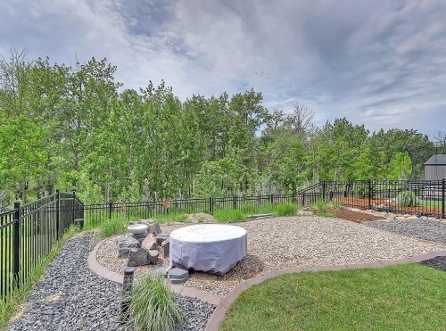 548 Cranbrook Gardens Se, Calgary, AB - Outdoor