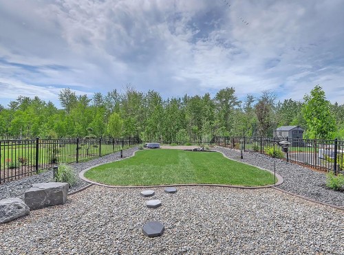 548 Cranbrook Gardens Se, Calgary, AB - Outdoor