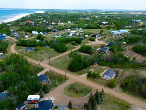 16 Earl'S Way, White Sands, AB 