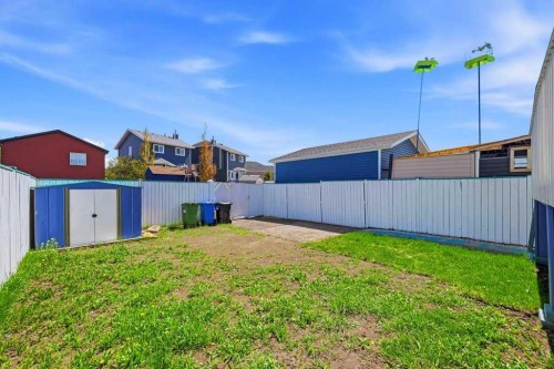 141 Martin Crossing Crescent Ne, Calgary, AB - Outdoor