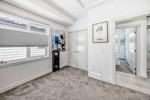 1048 Regal Crescent Ne, Calgary, AB - Indoor Photo Showing Other Room
