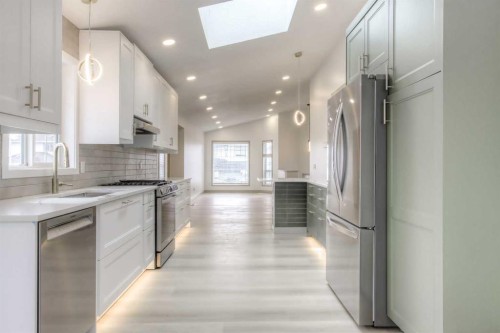 81 Coventry Circle Ne, Calgary, AB - Indoor Photo Showing Kitchen With Upgraded Kitchen