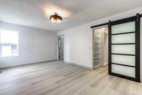 81 Coventry Circle Ne, Calgary, AB - Indoor