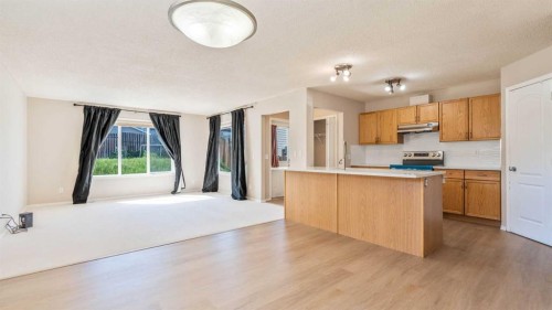 23 Taralake Road Ne, Calgary, AB - Indoor Photo Showing Kitchen