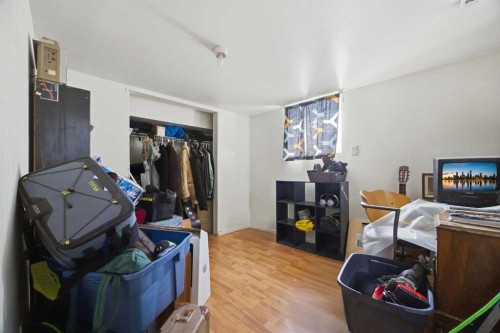 1339 11 Avenue Se, Calgary, AB - Indoor