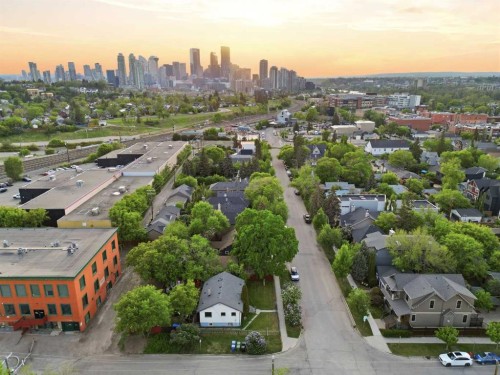 1339 11 Avenue Se, Calgary, AB - Outdoor With View