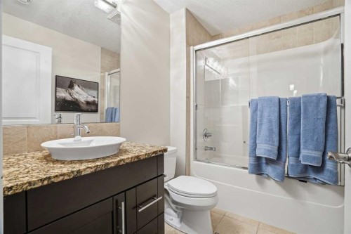 135 Cranleigh View Se, Calgary, AB - Indoor Photo Showing Bathroom
