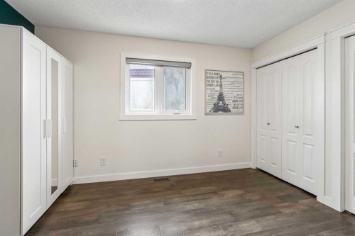 147 Hamptons Heath Nw, Calgary, AB - Indoor Photo Showing Other Room