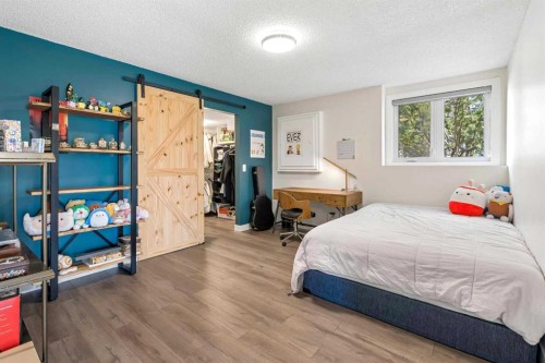 147 Hamptons Heath Nw, Calgary, AB - Indoor Photo Showing Bedroom