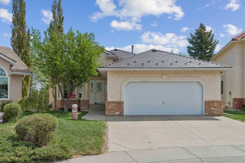 147 Hamptons Heath Nw, Calgary, AB - Outdoor