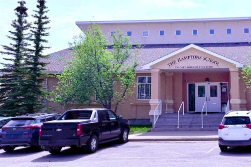 147 Hamptons Heath Nw, Calgary, AB - Outdoor