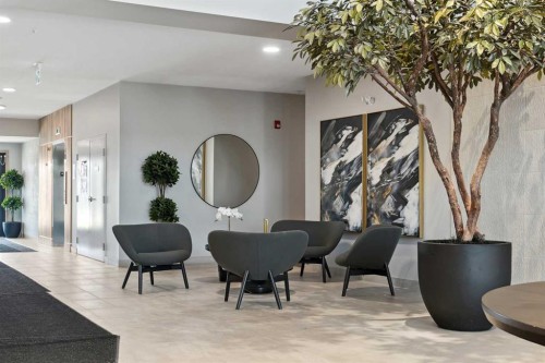 406-255 Les Jardins Park Se, Calgary, AB - Indoor