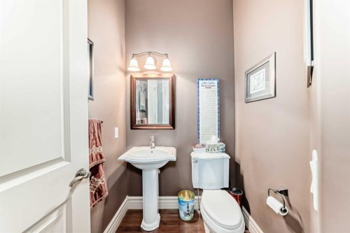 18 Royal Ridge Link Nw, Calgary, AB 