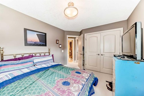 18 Royal Ridge Link Nw, Calgary, AB 