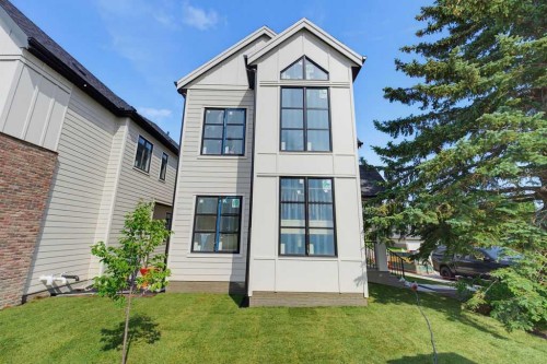 4612 Grove Hill Road Sw, Calgary, AB - Outdoor