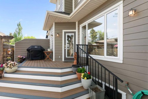2008 43 Street Nw, Calgary, AB - Outdoor With Deck Patio Veranda With Exterior