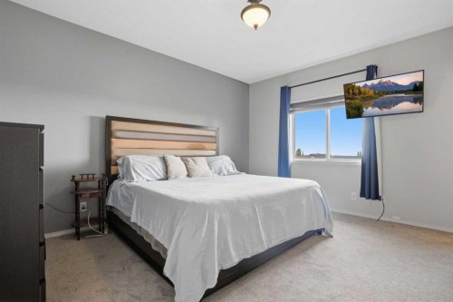 413 Sunrise Hill, Diamond Valley, AB 