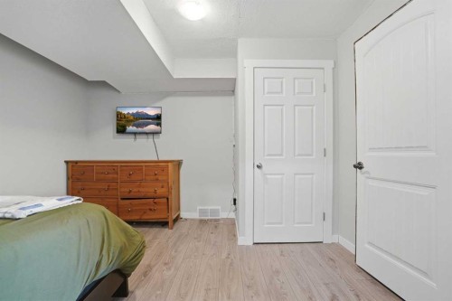 413 Sunrise Hill, Diamond Valley, AB 
