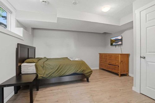 413 Sunrise Hill, Diamond Valley, AB 