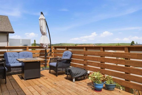 413 Sunrise Hill, Diamond Valley, AB 