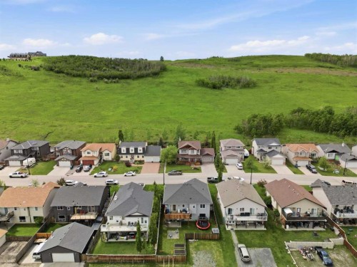 413 Sunrise Hill, Diamond Valley, AB 