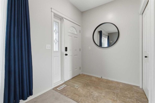 413 Sunrise Hill, Diamond Valley, AB 