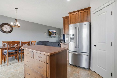 413 Sunrise Hill, Diamond Valley, AB 