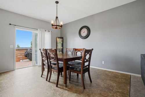 413 Sunrise Hill, Diamond Valley, AB 