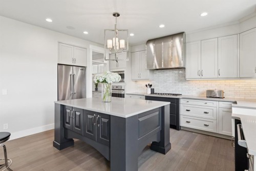10 Timberline Place Sw, Calgary, AB 