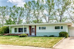 2121 Westview Crescent Bowden, AB T0M 0K0