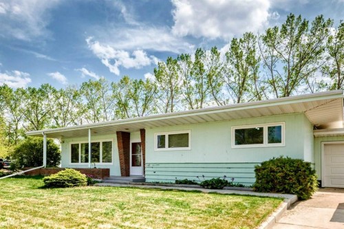 2121 Westview Crescent, Bowden, AB 