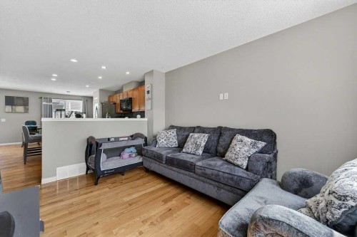 3031 New Brighton Gardens Se, Calgary, AB 