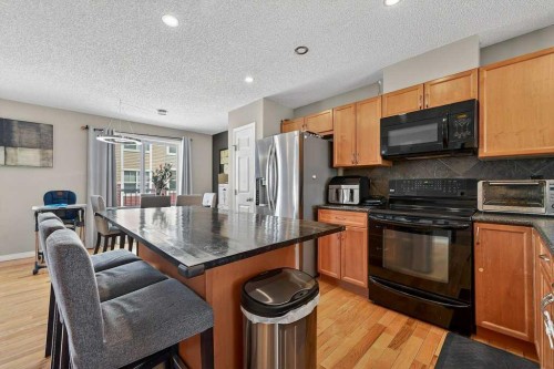3031 New Brighton Gardens Se, Calgary, AB 