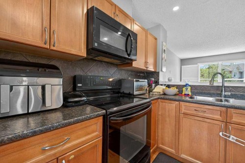 3031 New Brighton Gardens Se, Calgary, AB 