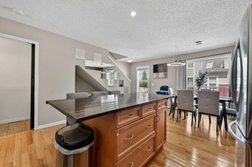 3031 New Brighton Gardens Se, Calgary, AB 