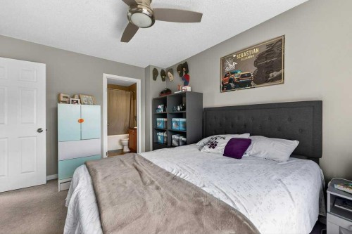 3031 New Brighton Gardens Se, Calgary, AB 