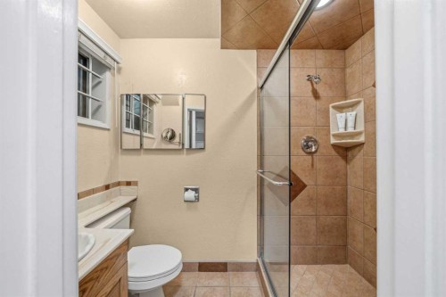 8 Varsplain Place Nw, Calgary, AB 