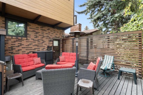8 Varsplain Place Nw, Calgary, AB 