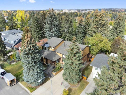 8 Varsplain Place Nw, Calgary, AB 