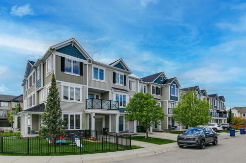 321 Windstone Gardens Sw, Airdrie, AB 