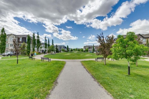 321 Windstone Gardens Sw, Airdrie, AB 