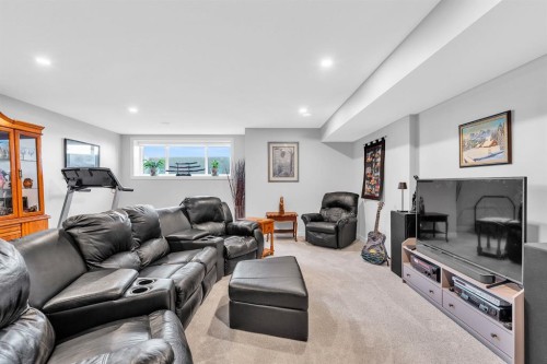 1098 Creekside Boulevard Sw, Calgary, AB - Indoor