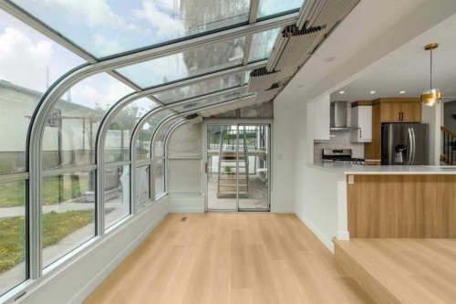312 Queensland Road Se, Calgary, AB - Indoor Photo Showing Kitchen
