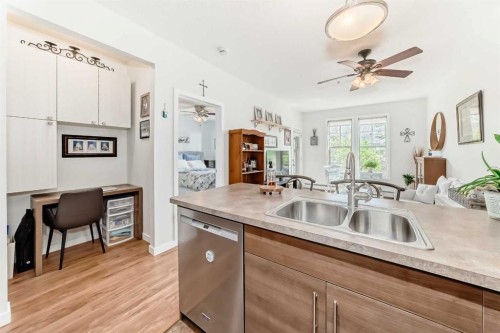 111-207 Sunset Drive, Cochrane, AB 