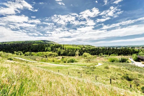 111-207 Sunset Drive, Cochrane, AB 