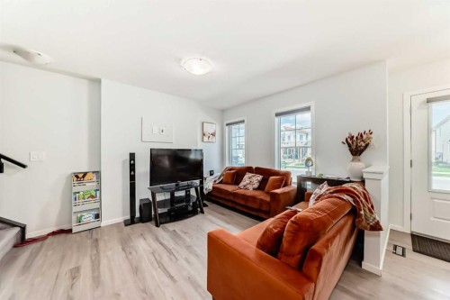 1387 148 Avenue Nw, Calgary, AB - Indoor Photo Showing Living Room